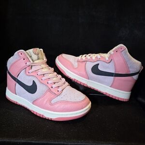 Nike Dunk High Womens Size 7.5